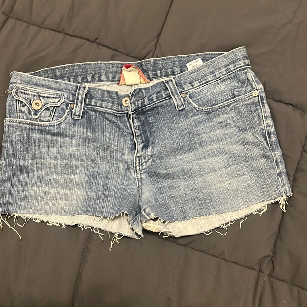 Lucky Jeans Brand by Gene Montesan got a lil scissor happy to short for me sz 12